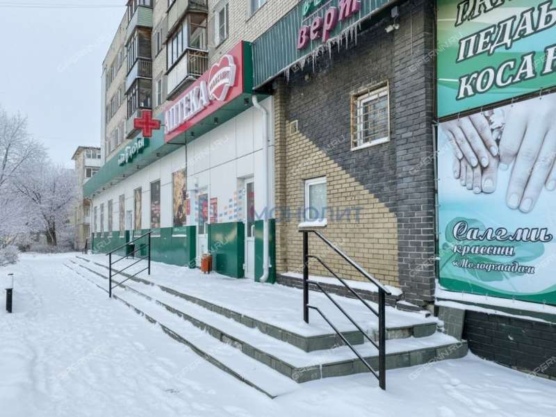 помещение под офис, торговую площадь на улице Пушкина город Заволжье