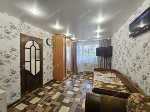 2-komnatnaya-ul-strokina-d-3a фото