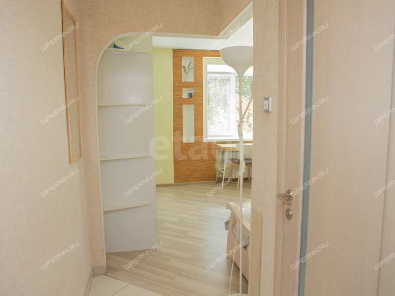 однокомнатная квартира на улице Ванеева дом 73