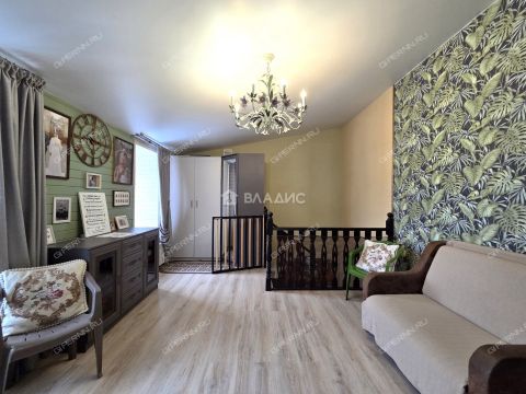 taunhaus-derevnya-novaya-derevnya-kstovskiy-rayon фото