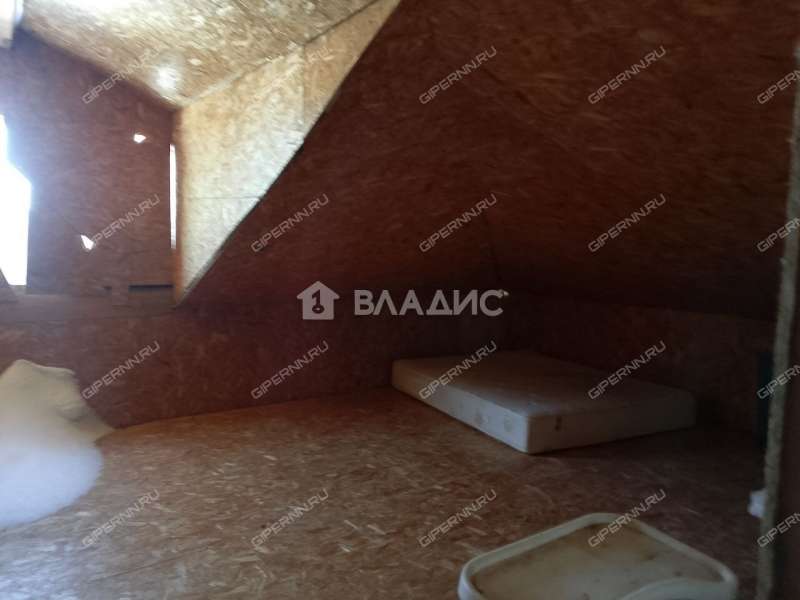 дом на улице Сутырина посёлок Ленинская Слобода