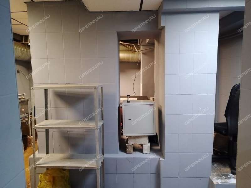 помещение под торговую площадь на улице Минина