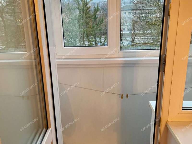 трёхкомнатная квартира на проспекте Героев дом 41