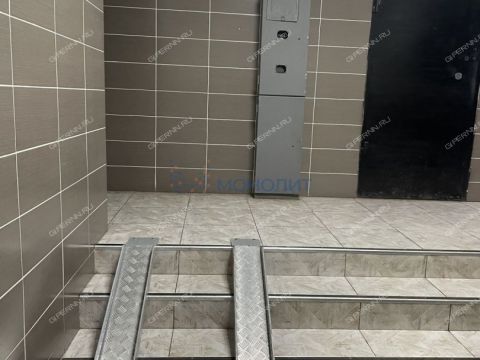 2-komnatnaya-nab-volzhskaya-d-9 фото