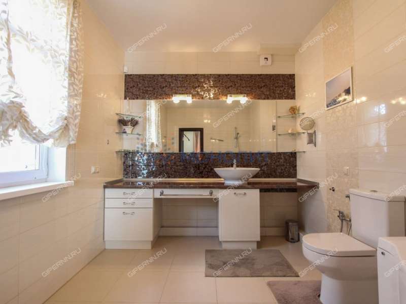 коттедж в слободе Верхнепечёрская