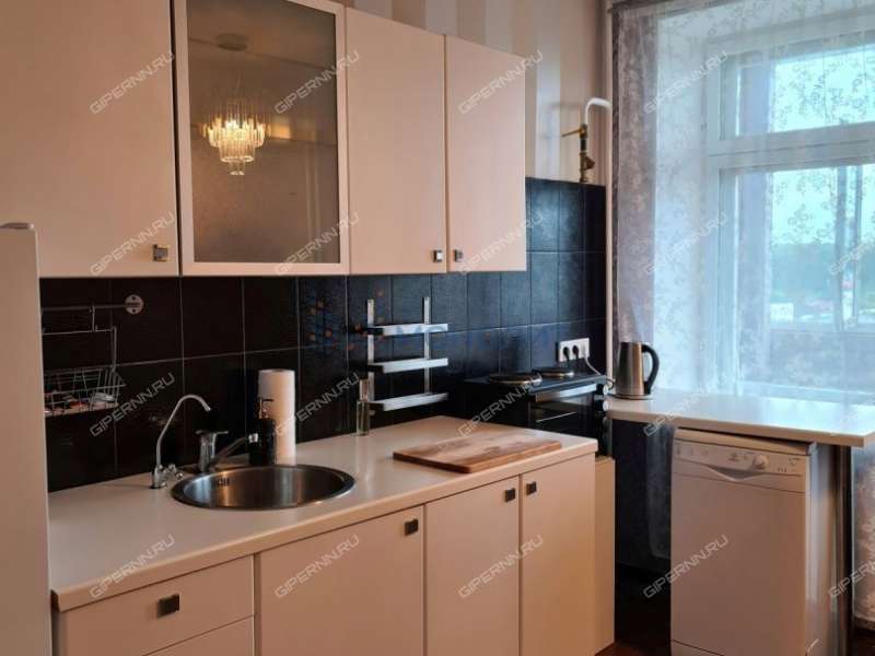 однокомнатная квартира на 1-й Оранжерейной улице дом 28а