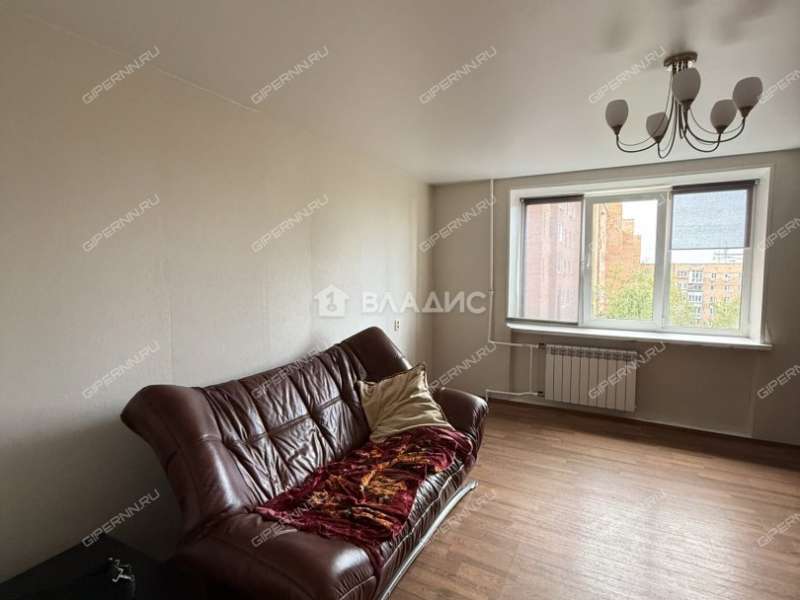 трёхкомнатная квартира на улице Максима Горького дом 152