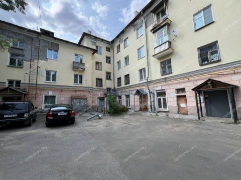 3-komnatnaya-ul-beketova-d-5 фото