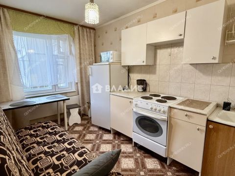 1-komnatnaya-nab-volzhskaya-d-10 фото