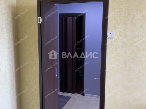 1-komnatnaya-ul-yuliusa-fuchika-d-10-k4 фото
