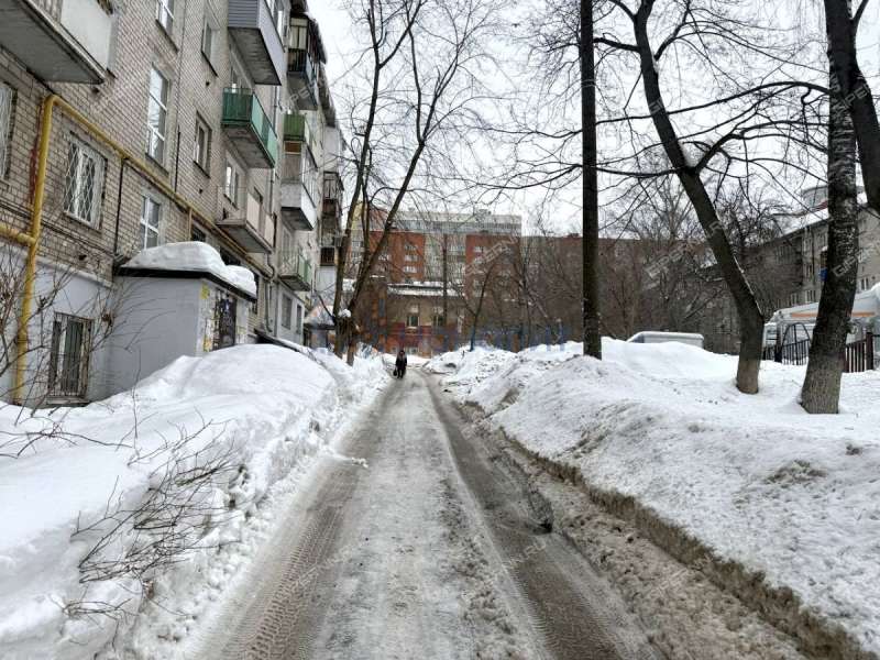 трёхкомнатная квартира на Ошарской улице дом 94