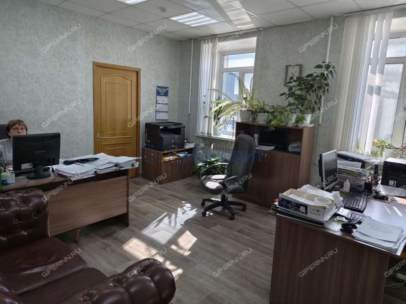 здание под склад, производственную площадь на Ракетной улице