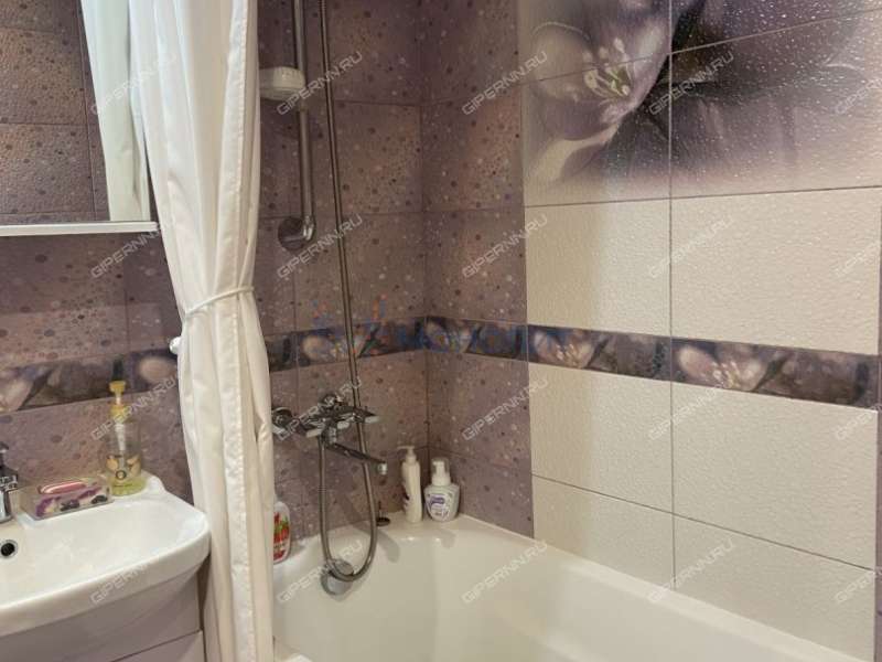 двухкомнатная квартира на улице Болотникова дом 9