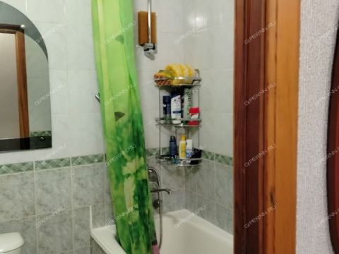 1-komnatnaya-ul-40-let-pobedy-d-5 фото