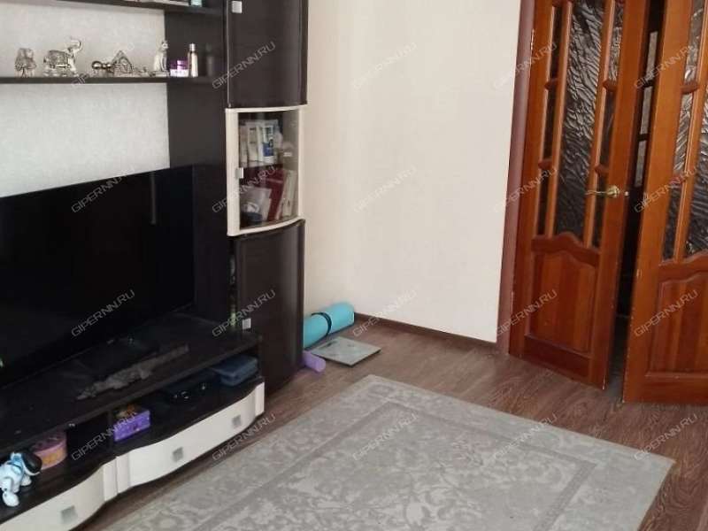 трёхкомнатная квартира на улице Челюскинцев дом 18А