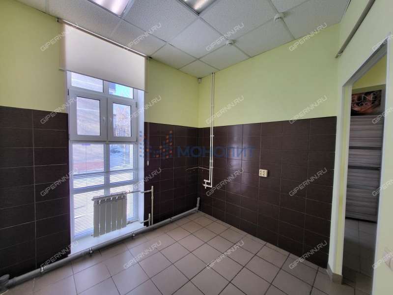 помещение под офис, торговую площадь на Южном шоссе