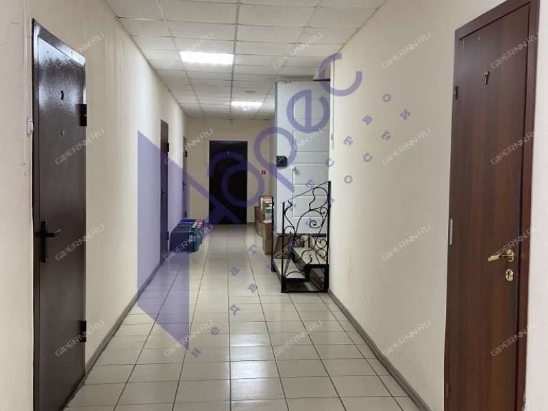 здание под коммерческую недвижимость на улице Шаляпина