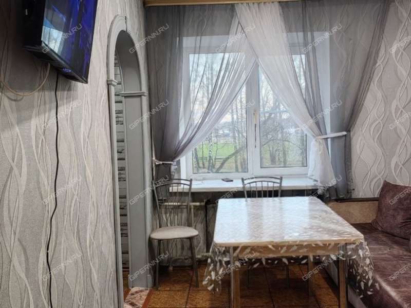 трёхкомнатная квартира на Школьной улице дом 22 посёлок Ждановский