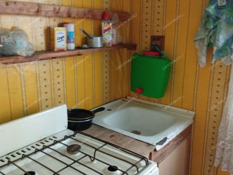 дом на  деревня Крутец