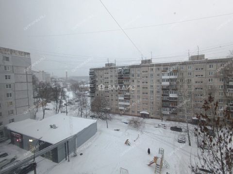 3-komnatnaya-ul-pyatigorskaya-d-12 фото