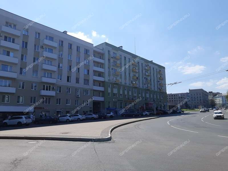 помещение под торговую площадь на улице Максима Горького