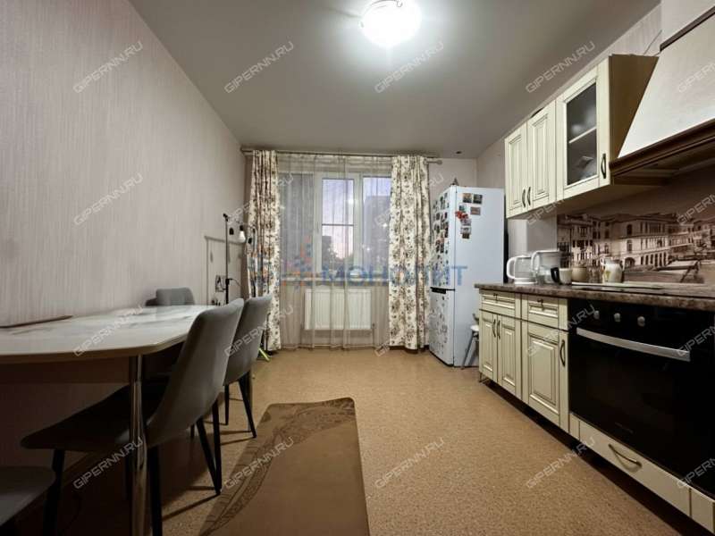 трёхкомнатная квартира на Краснозвёздной улице дом 35