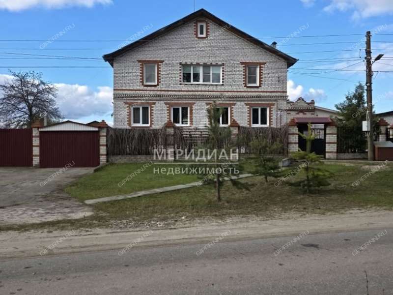 трёхкомнатная квартира на улице Андреева дом 43