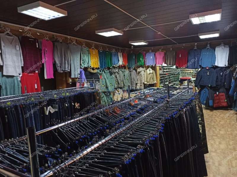 помещение под офис, торговую площадь на улице Ленина село Гагино