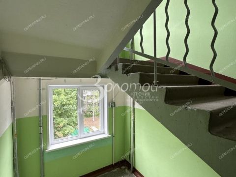 3-komnatnaya-ul-avtomehanicheskaya-d-3a фото