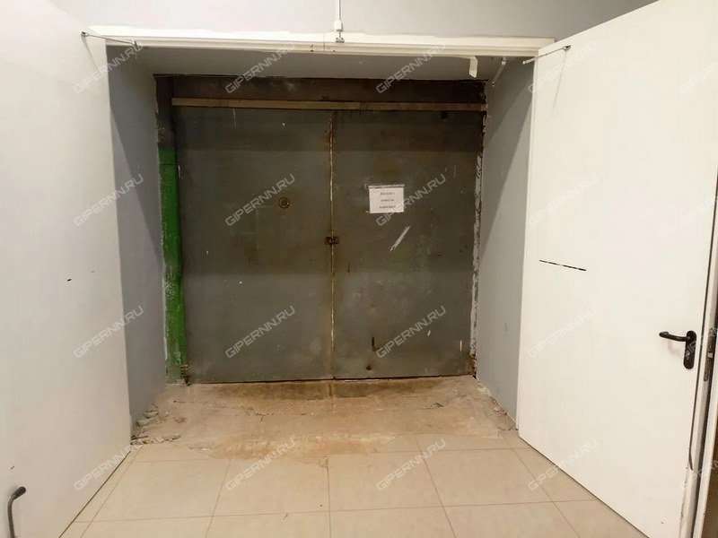 помещение под торговую площадь на Литвинова ул,д. 74