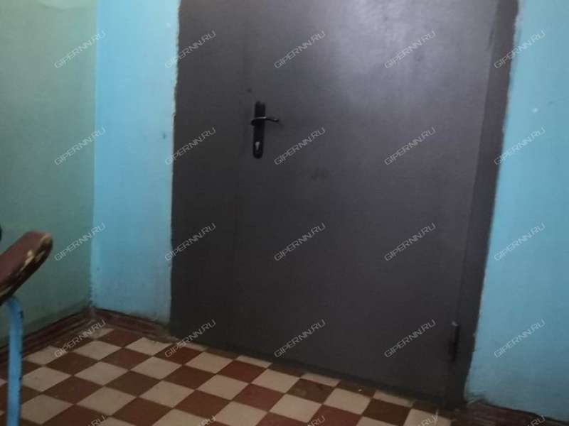 комната в доме 80 на Народной улице