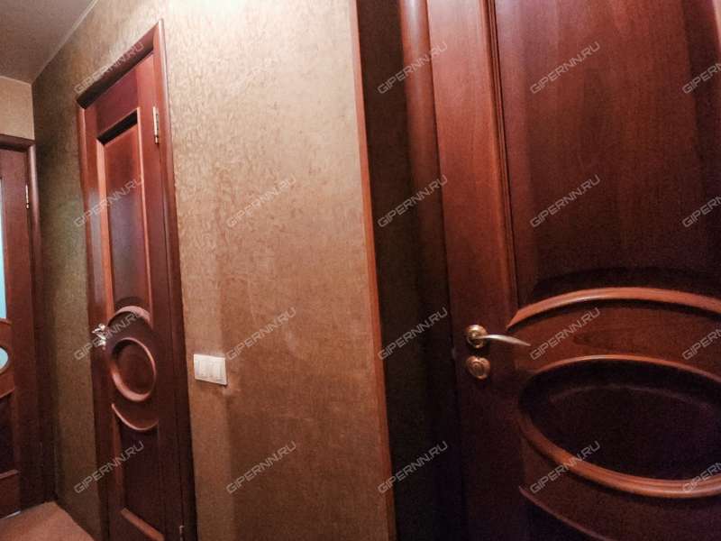 двухкомнатная квартира на бульваре 60-летия Октября дом 20