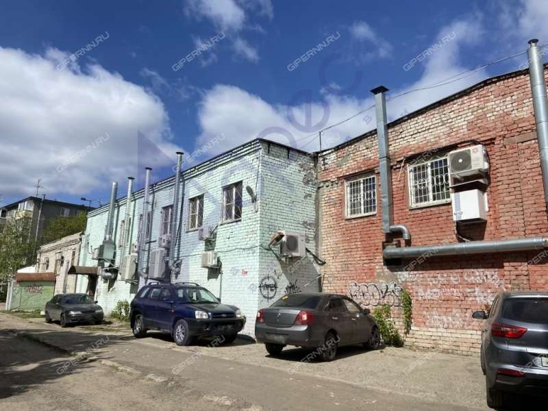 здание под коммерческую недвижимость на улице Шаляпина