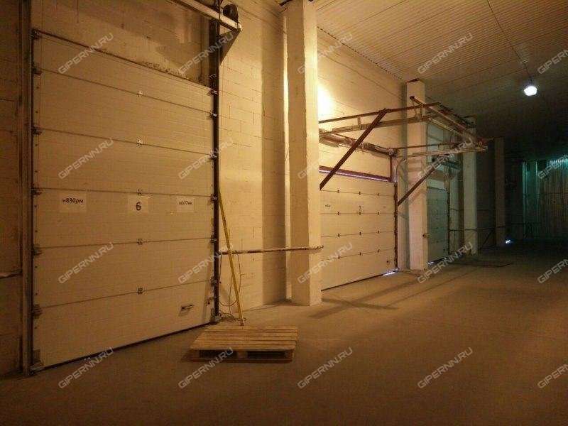 помещение под склад на улице Федосеенко