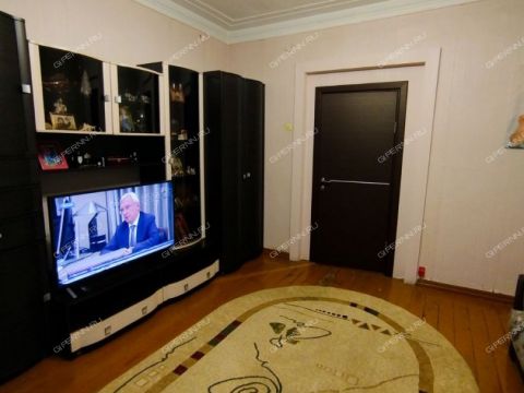 2-komnatnaya-ul-strazh-revolyucii-d-4 фото