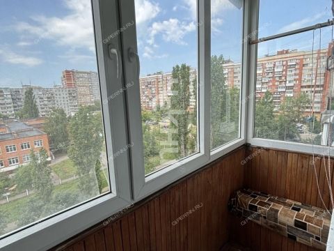 1-komnatnaya-ul-sergeya-esenina-d-13 фото