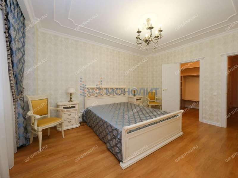 трёхкомнатная квартира на улице Родионова дом 195 к2