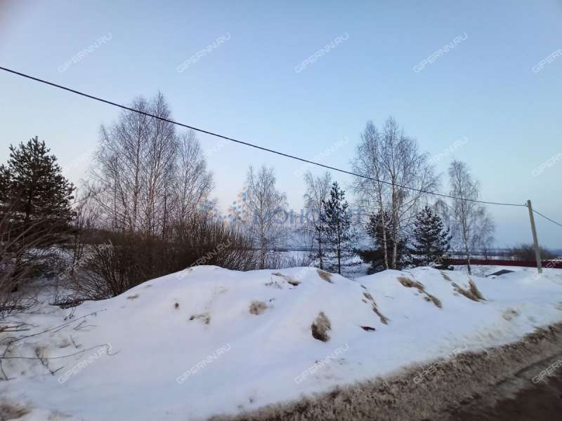 земельный участок 15 соток Радужная улица