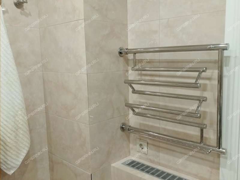 трёхкомнатная квартира на улице Маршала Баграмяна дом 4