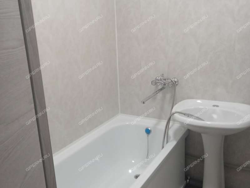 однокомнатная квартира на улице Юлиуса Фучика дом 37