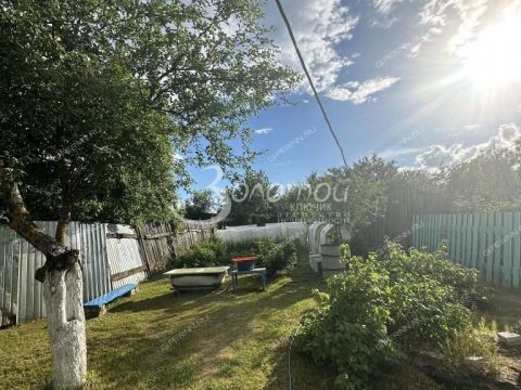 1-2-doma-poselok-parizhskoy-kommuny-ul-karskaya-d-21 фото