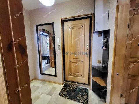 2-komnatnaya-ul-sergeya-akimova-d-2 фото