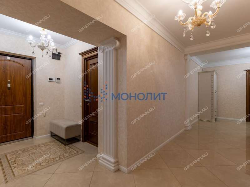 трёхкомнатная квартира на Деловой улице дом 20