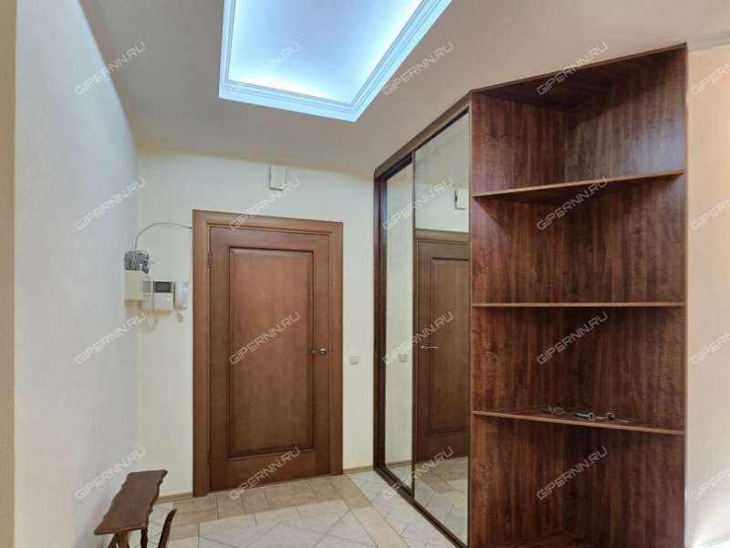 трёхкомнатная квартира на Славянской улице дом 21