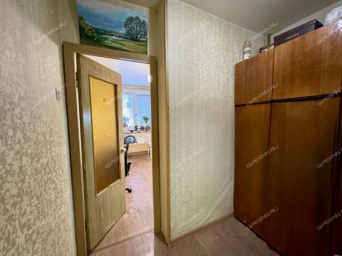 4-komnatnaya-ul-bogdanovicha-d-1-k2 фото