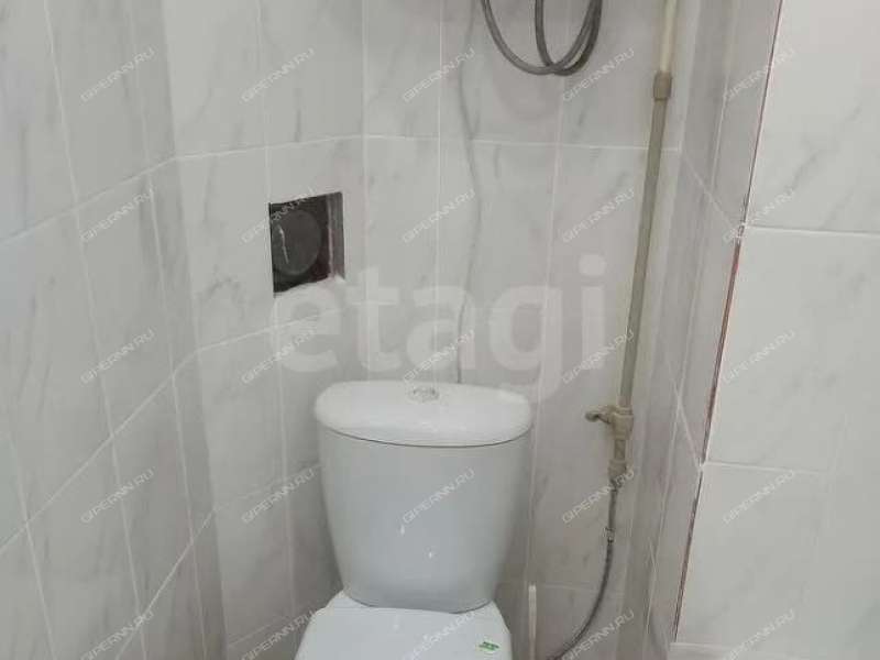 двухкомнатная квартира на улице Льва Толстого дом 10