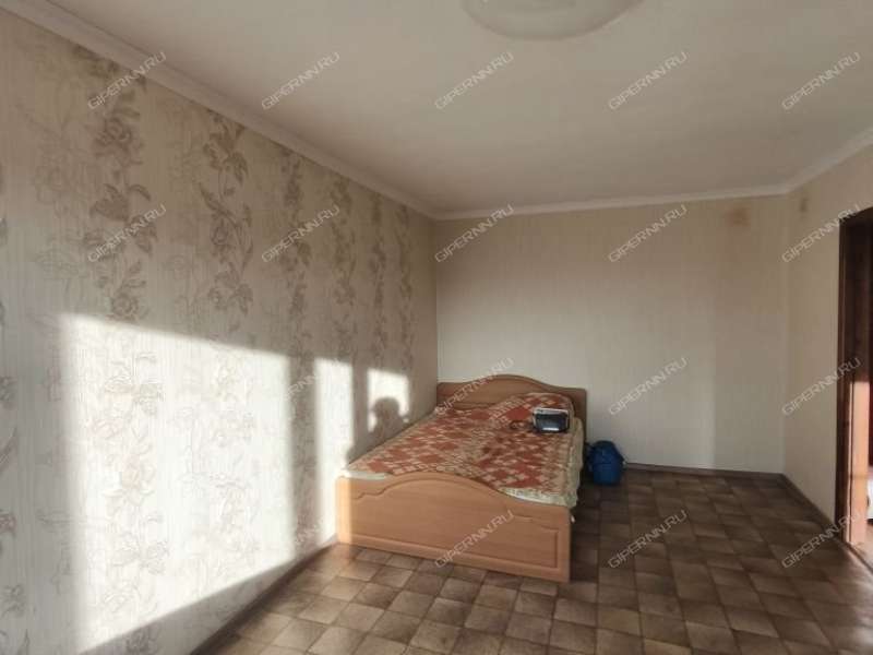 однокомнатная квартира на Мончегорской улице дом 19/3