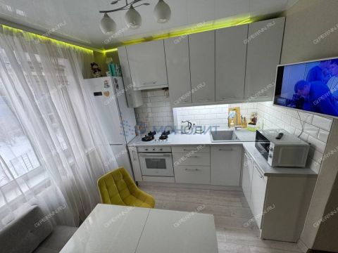 1-komnatnaya-ul-verhnepecherskaya-d-9-k1 фото