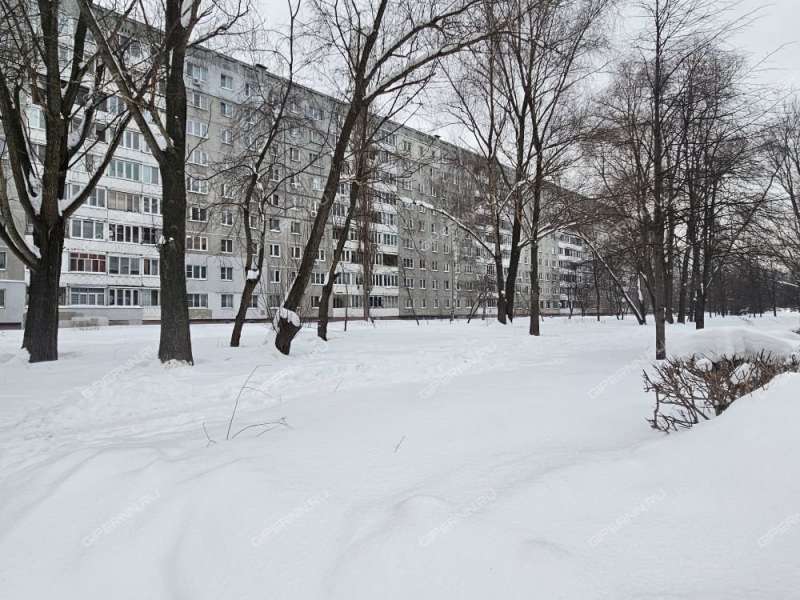 трёхкомнатная квартира на улице Адмирала Макарова дом 5