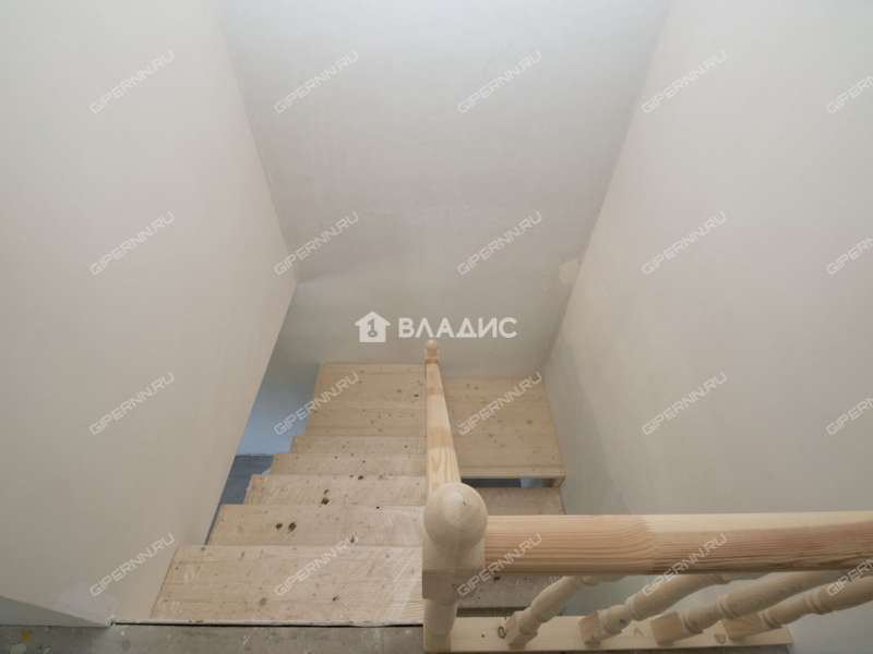 дом на  деревня Карабатово